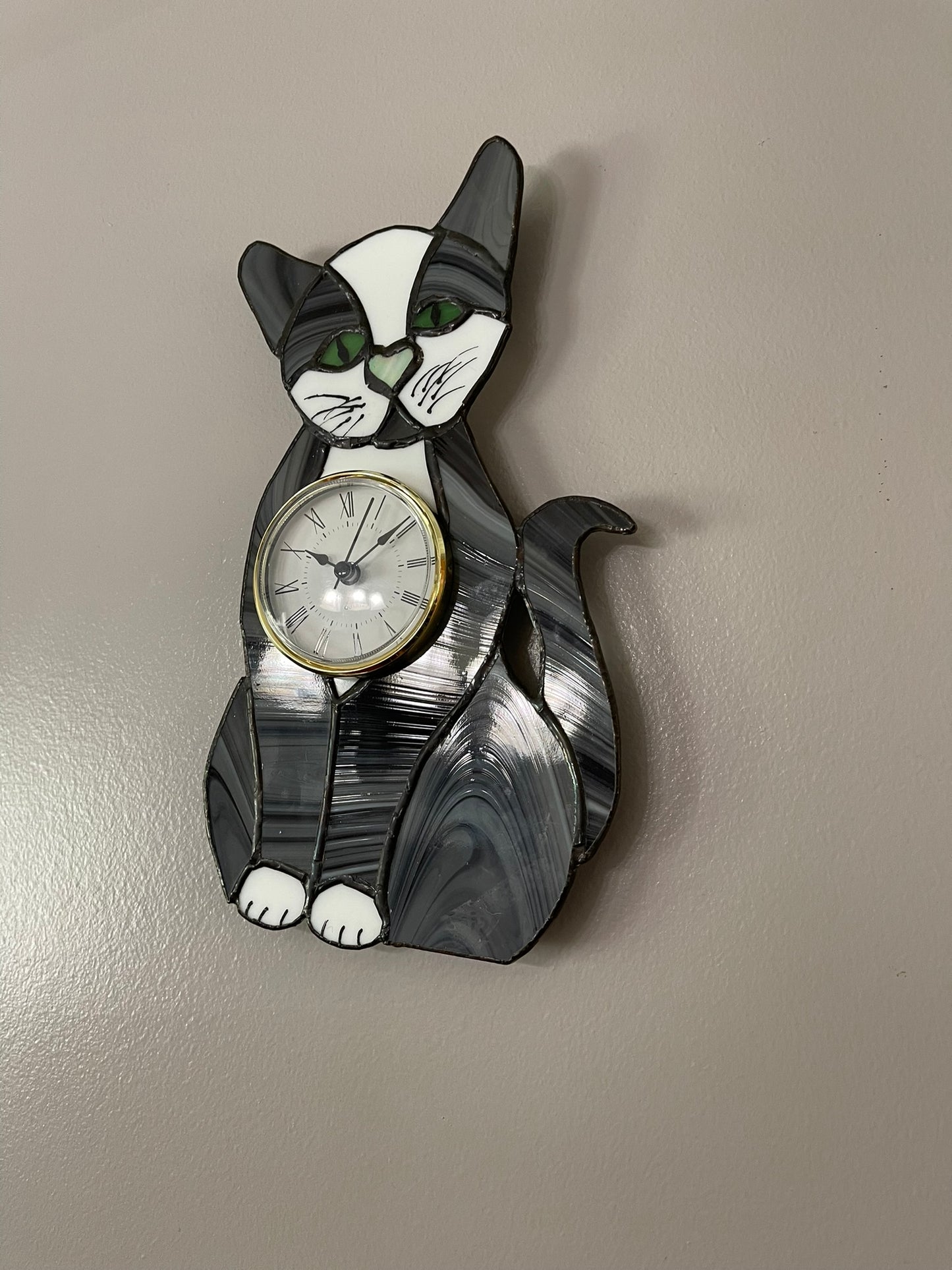 Gray Tabby Cat Clock